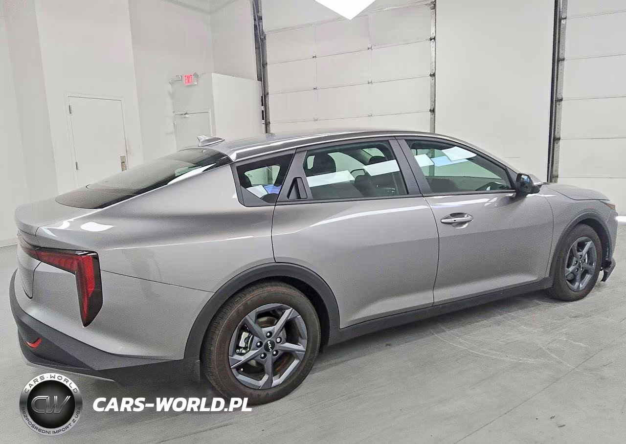 2026 Kia K4 Lxs VIN:3KPFT4DE1TE349095 - 3