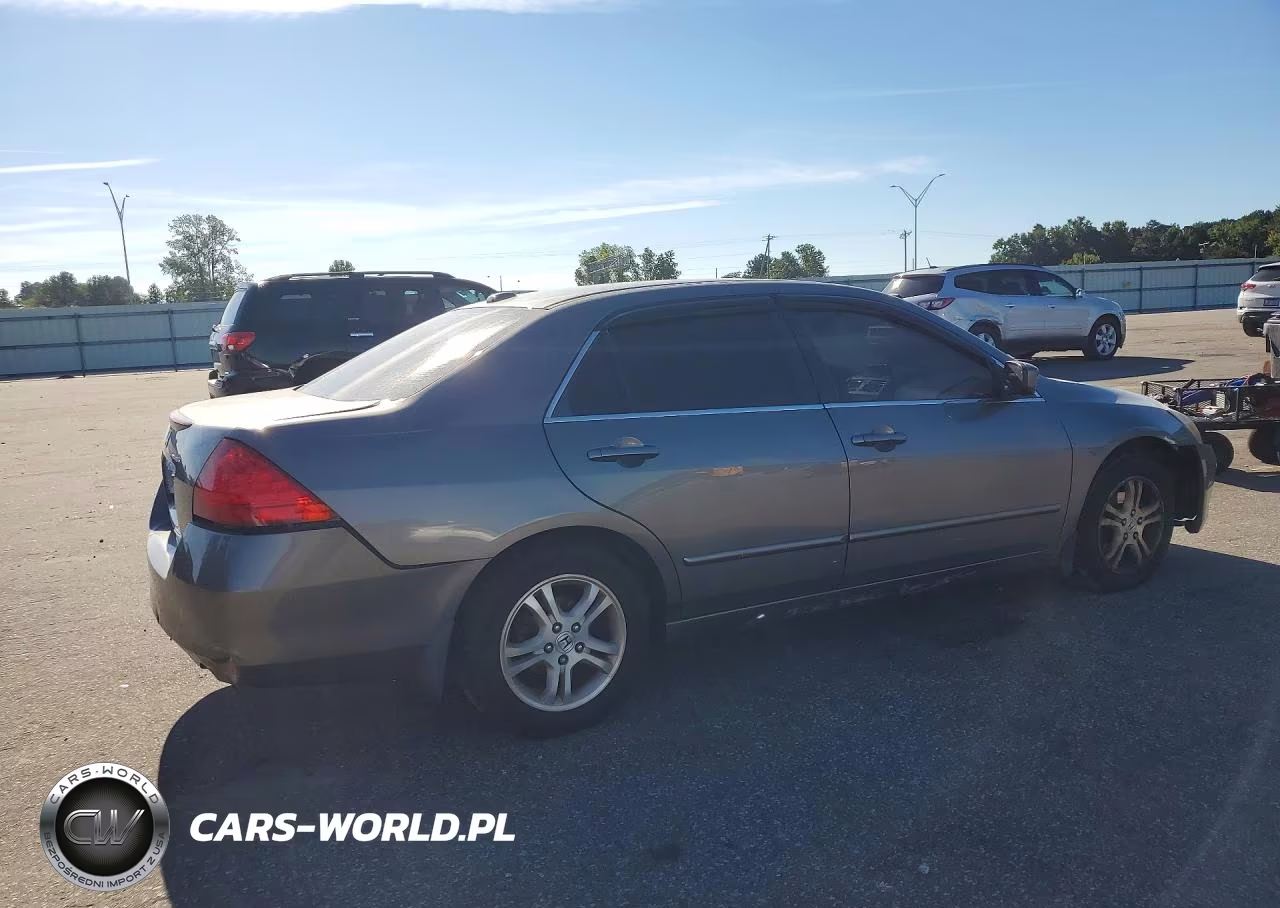 2006 Honda Accord Ex VIN:JHMCM56886C005593 - 3