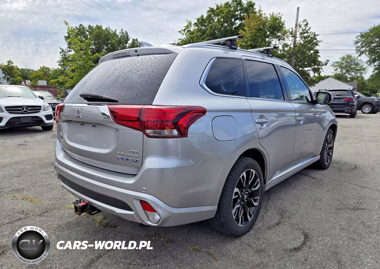 2018 Mitsubishi Outlander Se VIN:JA4J24A55JZ051064 - 4