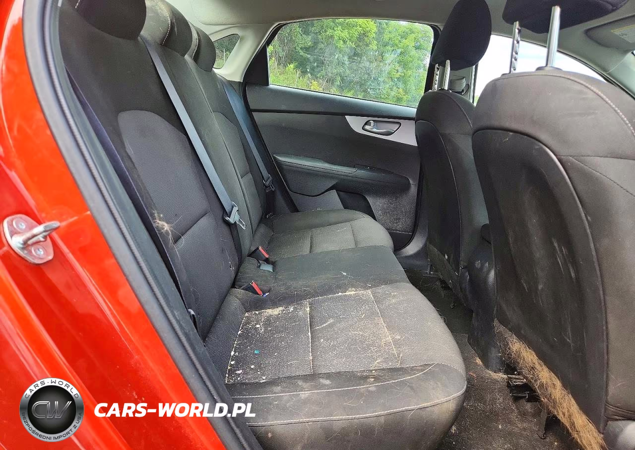 2024 Kia Forte Lxs VIN:3KPF24AD5RE717219 - 10