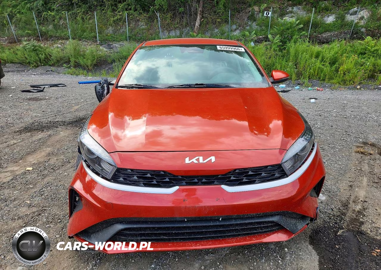 2024 Kia Forte Lxs VIN:3KPF24AD5RE717219 - 5