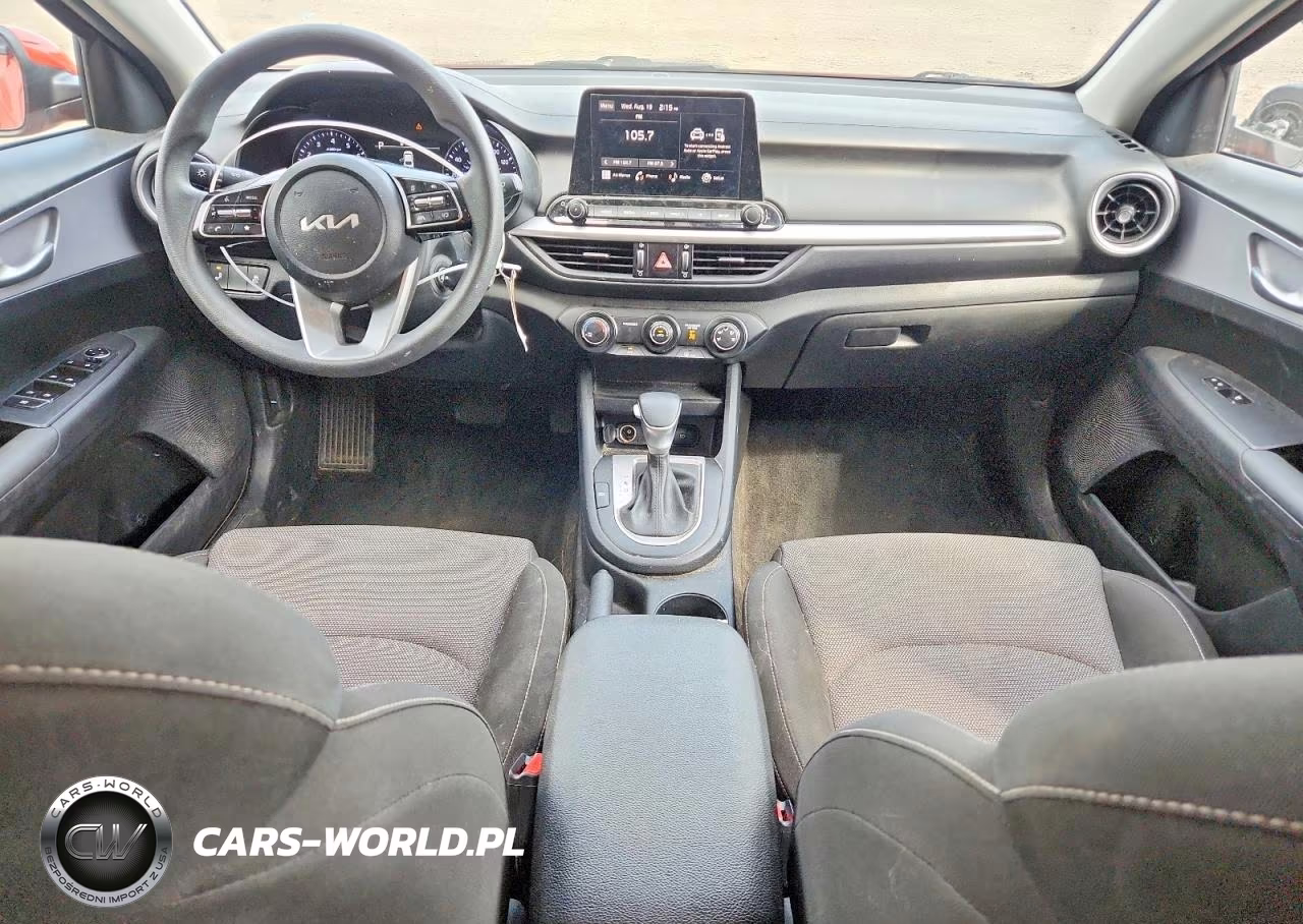 2024 Kia Forte Lxs VIN:3KPF24AD5RE717219 - 8