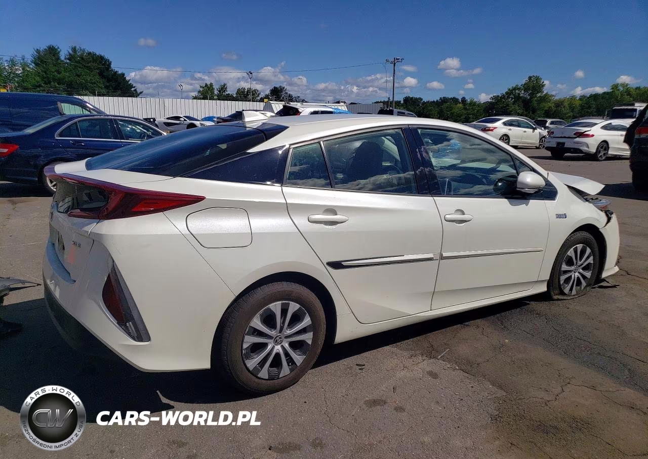 2020 Toyota Prius Prime Xle VIN:JTDKARFP5L3143821 - 3