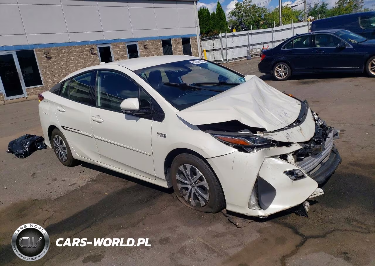 2020 Toyota Prius Prime Xle VIN:JTDKARFP5L3143821 - 4