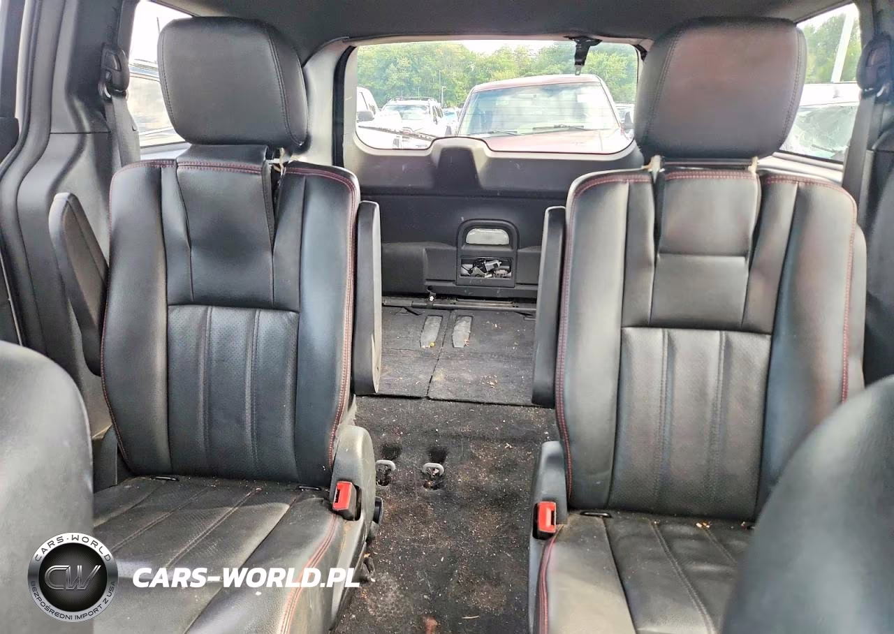 2018 Dodge Grand Caravan Gt VIN:2C4RDGEG4JR196476 - 10