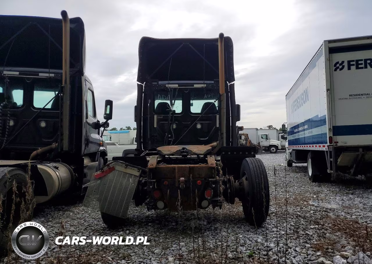 2017 Freightliner Cascadia 113 Semi Truck VIN:1FUBGBDV0HLHH2246 - 6