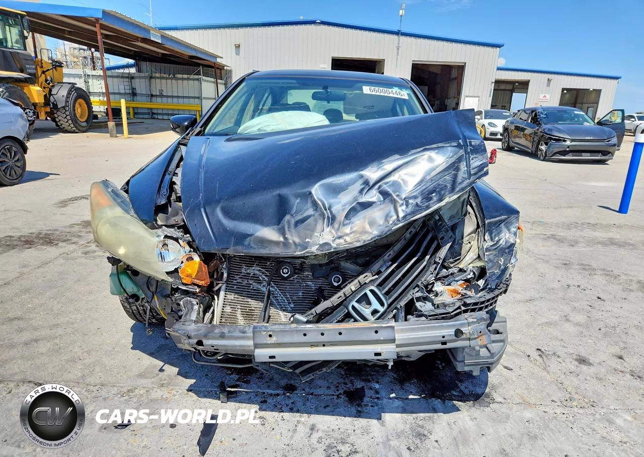 2010 Honda Accord Lxp VIN:1HGP2F46AA108716 - 5