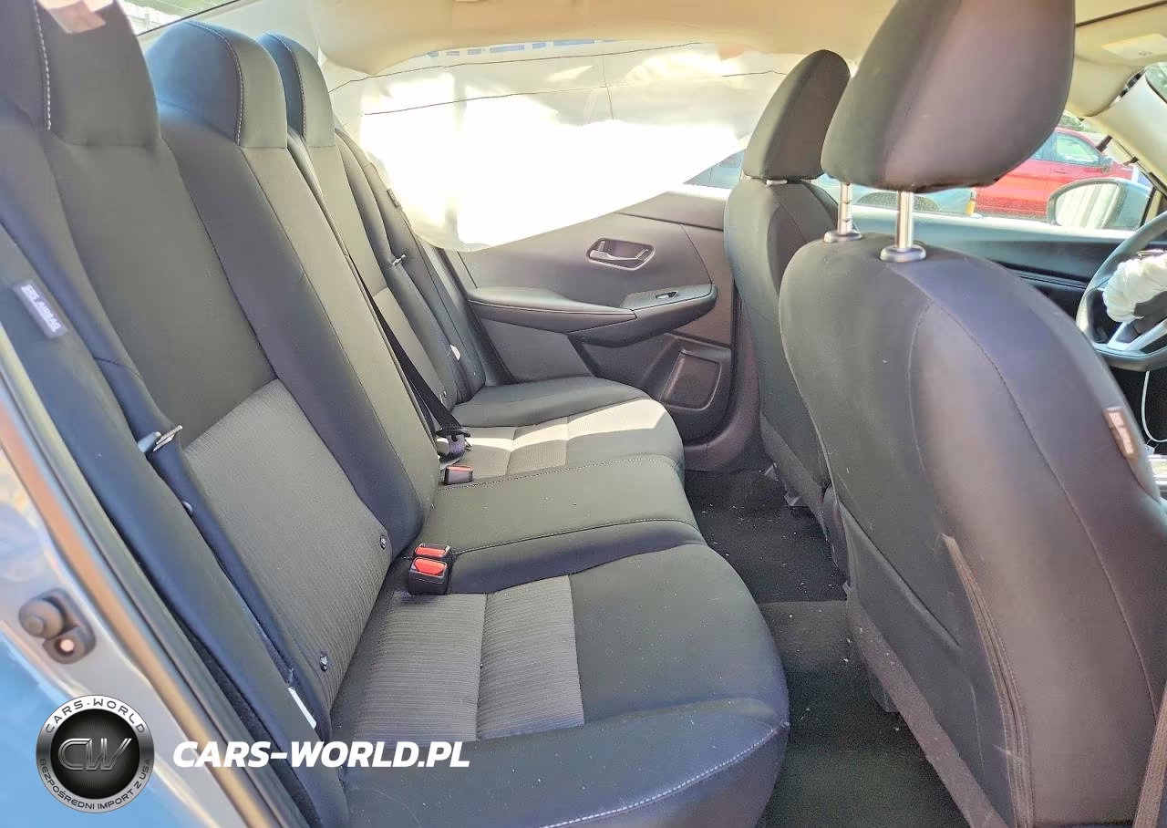 2025 Nissan Sentra Sv VIN:3N1AB8CV2SY225956 - 10