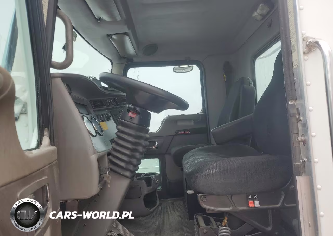 2017 Kenworth Constructi VIN:2XKHAM7X7HM154377 - 7
