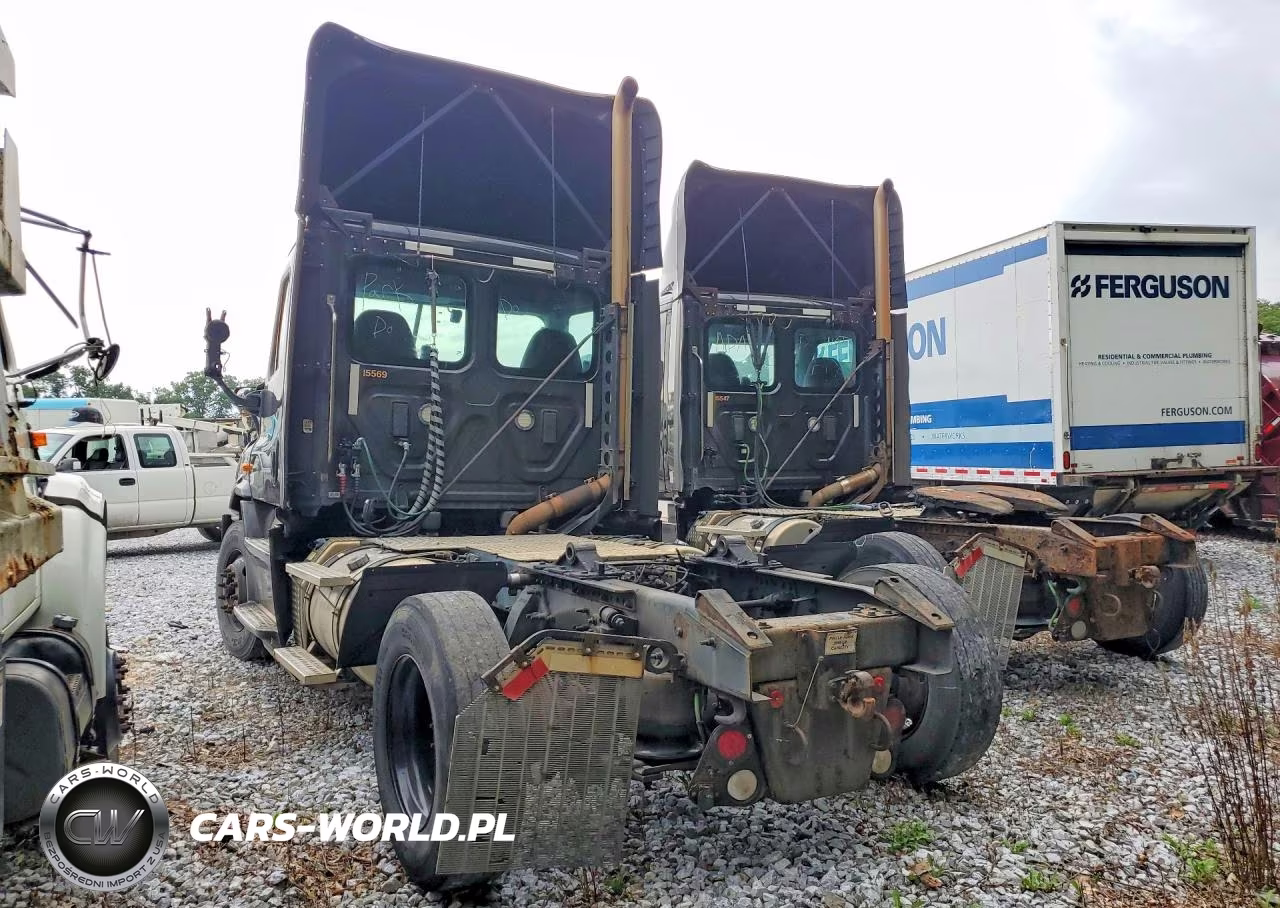 2017 Freightliner Cascadia 113 Truck Cab And Chassis VIN:1FUBGBDVXHLHH2268 - 2