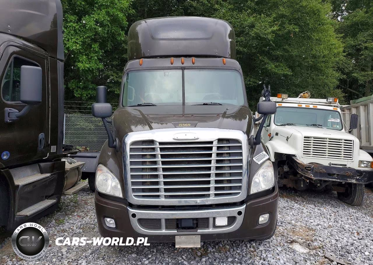 2017 Freightliner Cascadia 113 Truck Cab And Chassis VIN:1FUBGBDVXHLHH2268 - 5