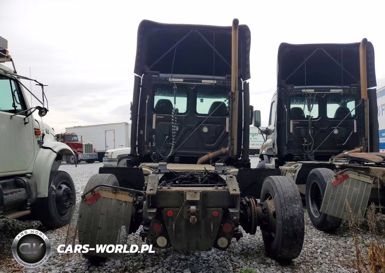 2017 Freightliner Cascadia 113 Truck Cab And Chassis VIN:1FUBGBDVXHLHH2268 - 6