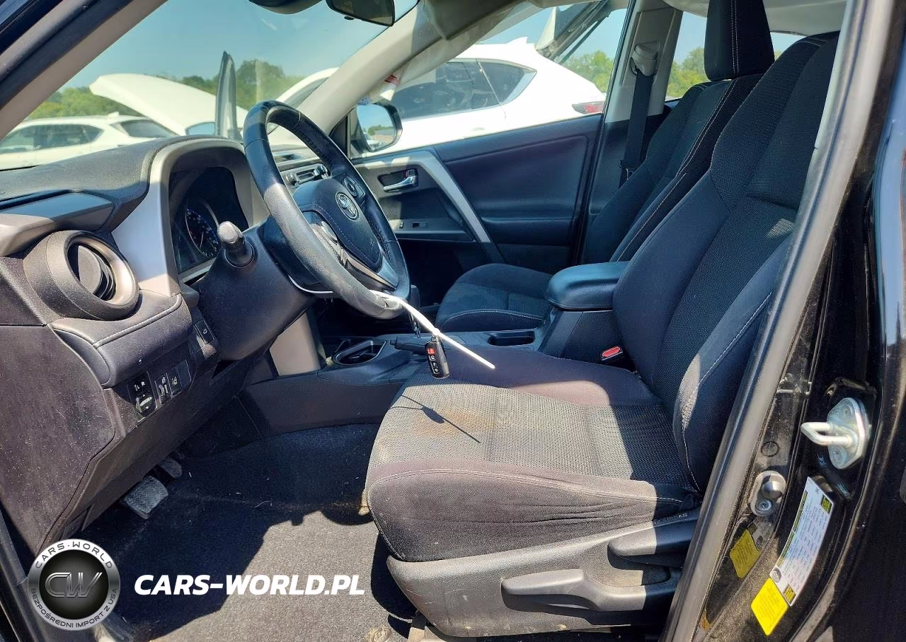 2018 Toyota Rav4 Xle VIN:2T3WFREV9JW467089 - 7