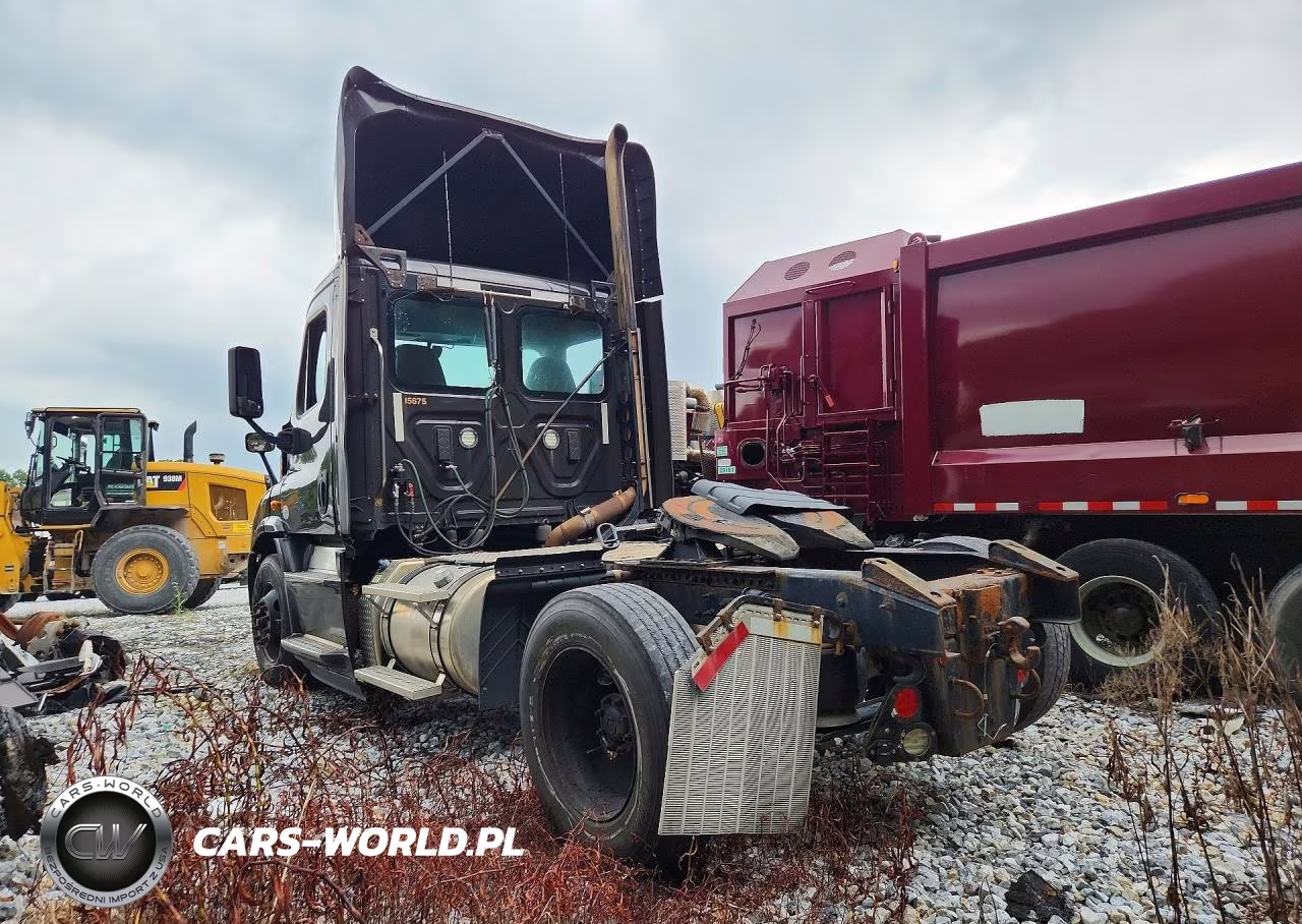 2017 Freightliner Cascadia 113 Semi Truck VIN:1FUBGBDV9HLHH2374 - 2