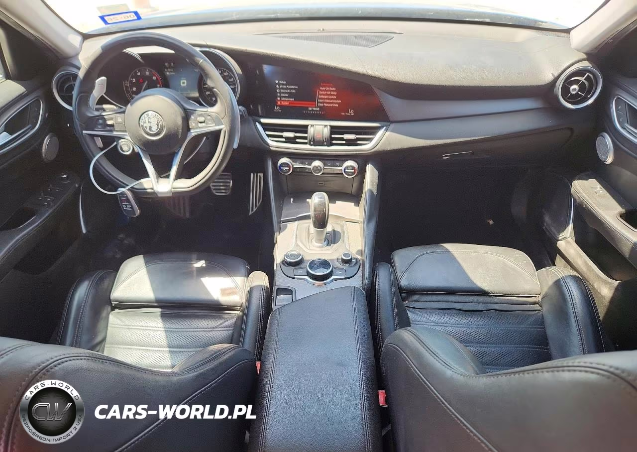 2019 Alfa Romeo Giulia Ti VIN:ZARFANBN9K7621492 - 8