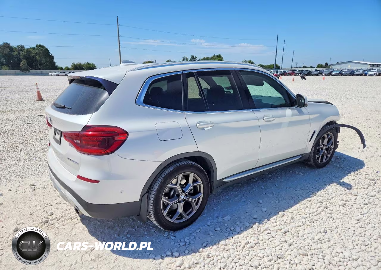 2021 BMW X3 xDrive30E VIN:5UXTS1C04M9D79130 - 3