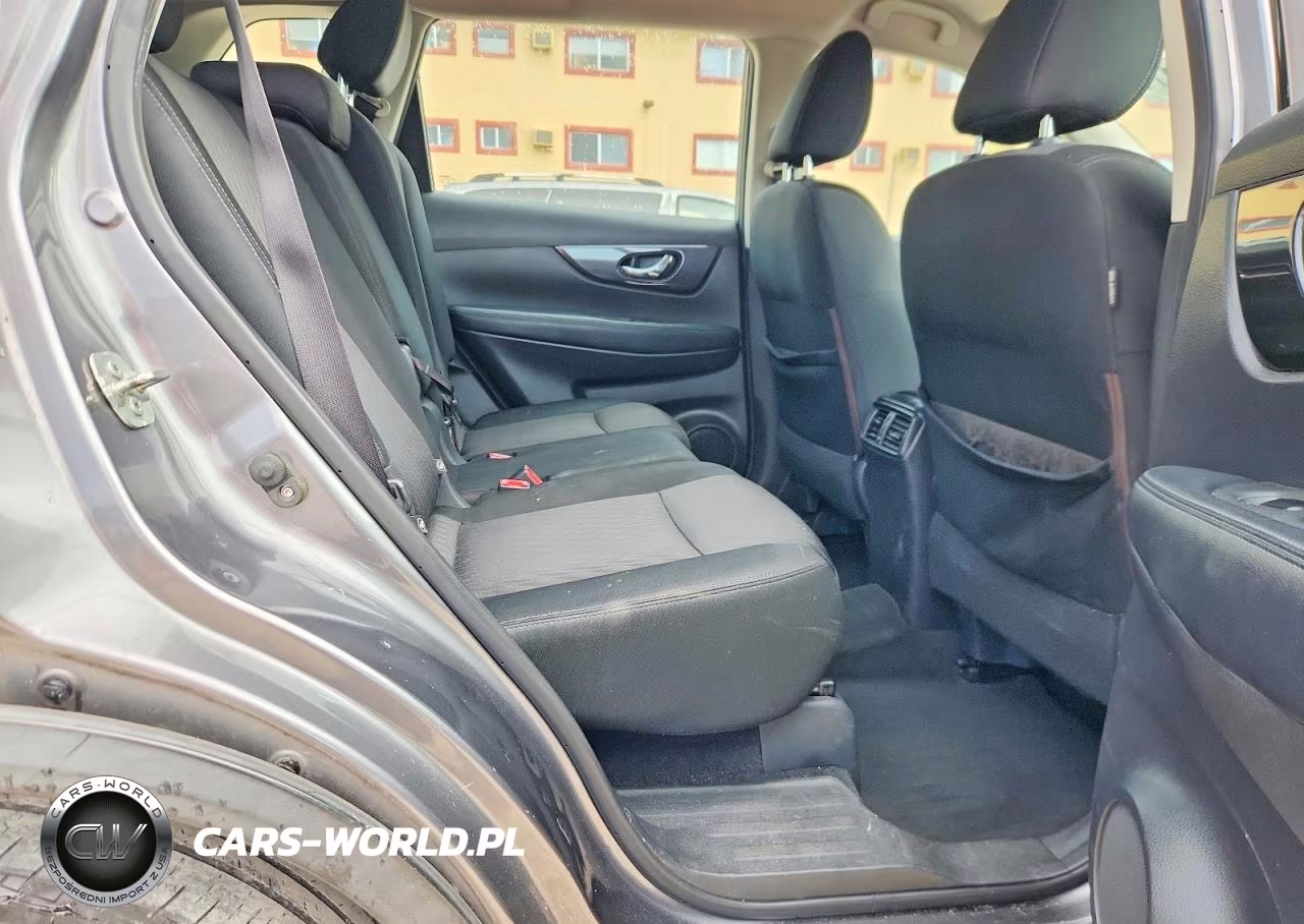 2018 Nissan Rogue S VIN:KNMAT2MV6JP511802 - 10