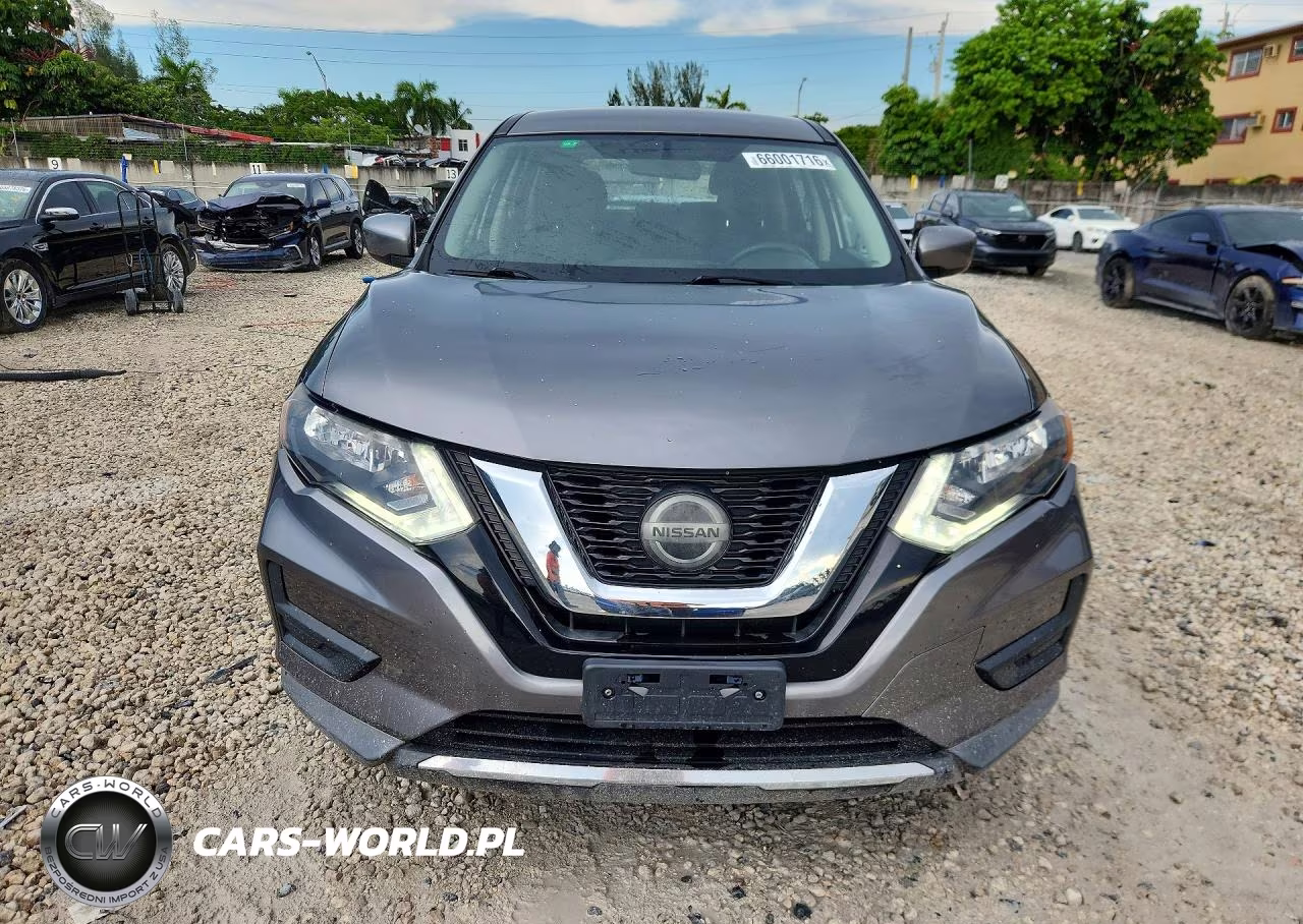 2018 Nissan Rogue S VIN:KNMAT2MV6JP511802 - 5