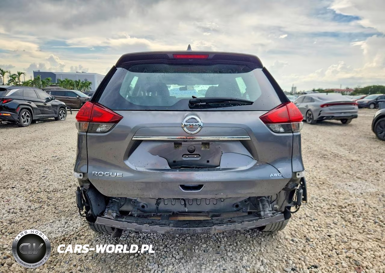 2018 Nissan Rogue S VIN:KNMAT2MV6JP511802 - 6