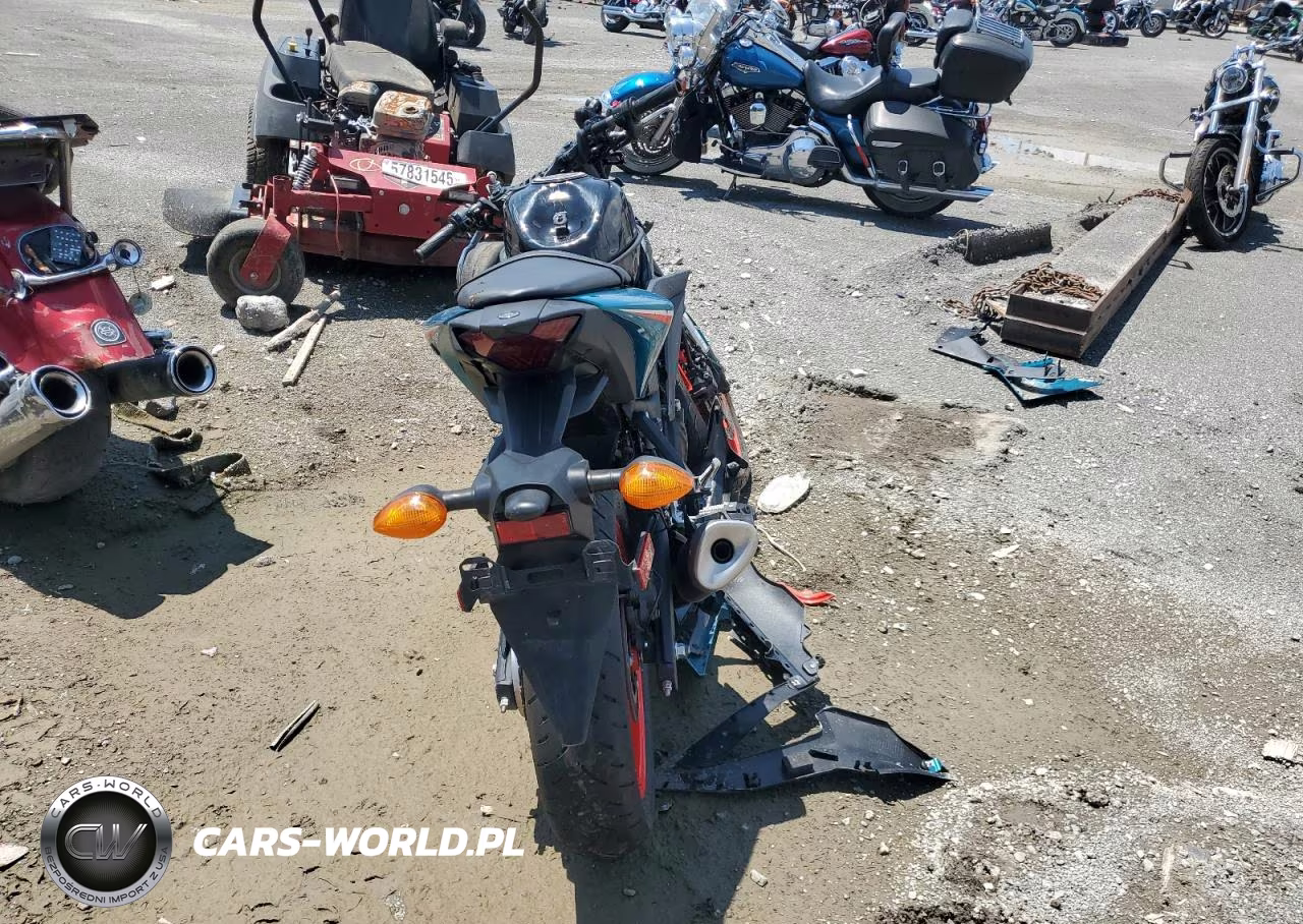 2021 Yamaha Yzfr3 A VIN:MH3RH18Y7MK005630 - 4