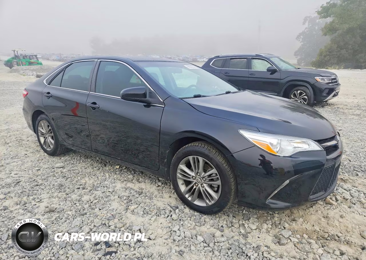 2016 Toyota Camry Se VIN:4T1BF1FK5GU173548 - 4