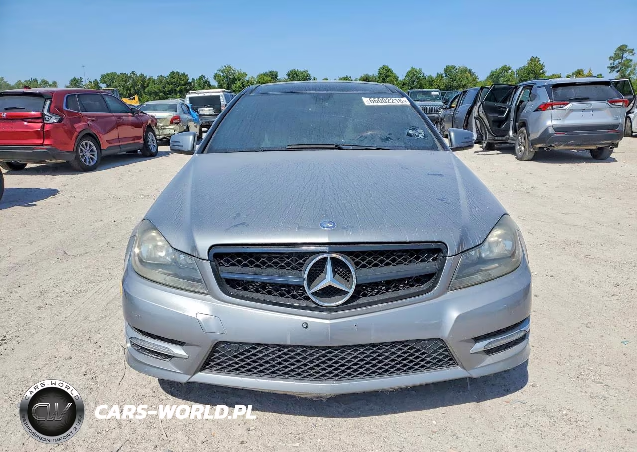 2013 Mercedes-Benz C 250 VIN:WDDGJ4HB5DG065132 - 5