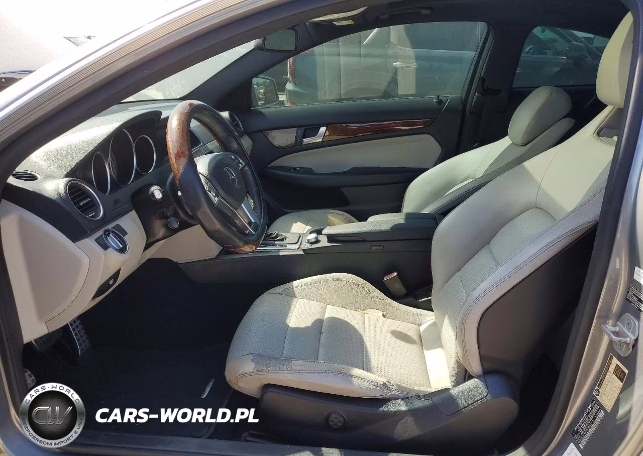 2013 Mercedes-Benz C 250 VIN:WDDGJ4HB5DG065132 - 7