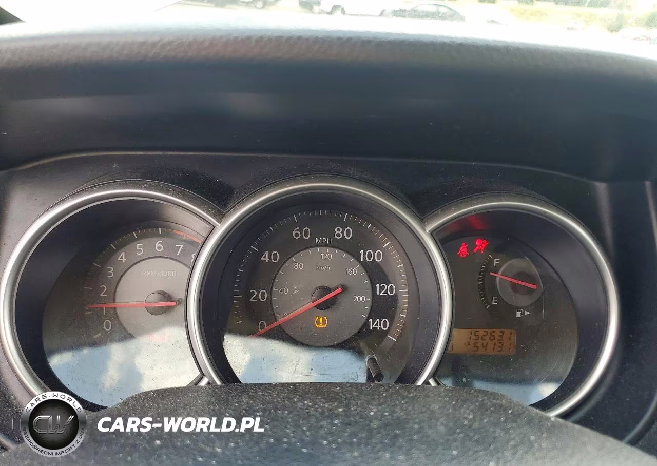 2008 Nissan Versa 1.8 S VIN:3N1BC13E38L351256 - 9