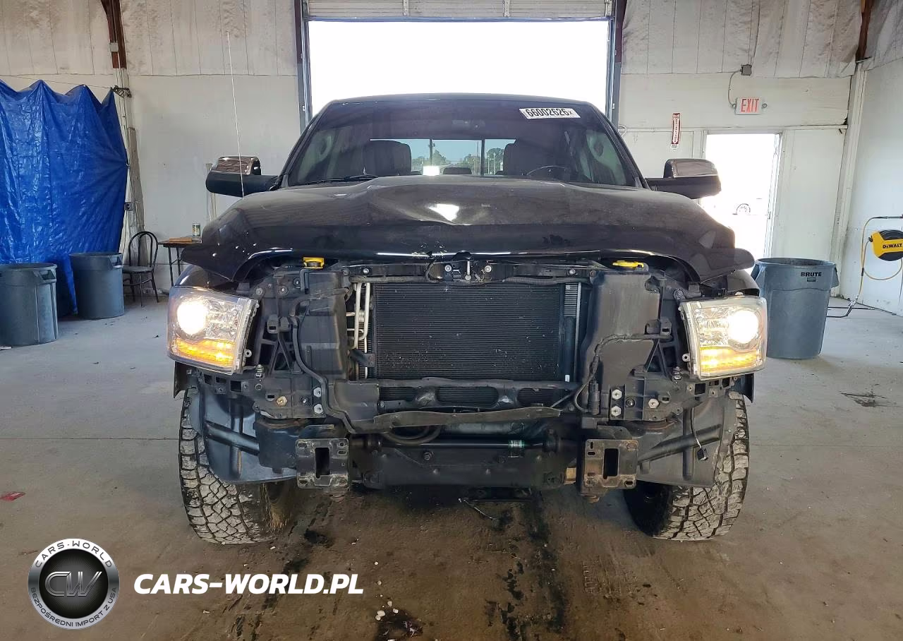 2015 Ram 1500 Laramie VIN:1C6RR7VT3FS782288 - 5