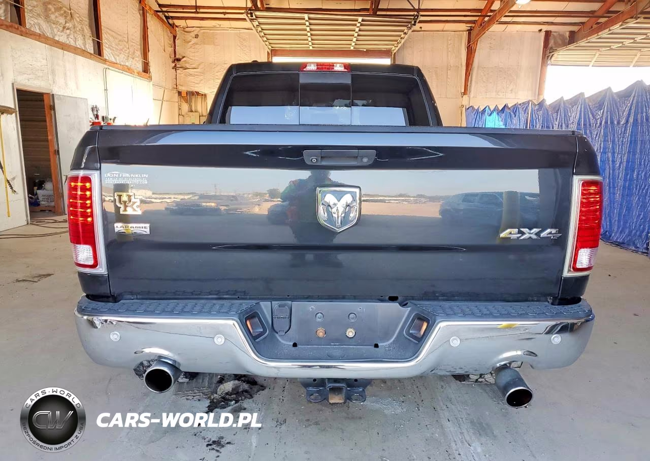 2015 Ram 1500 Laramie VIN:1C6RR7VT3FS782288 - 6
