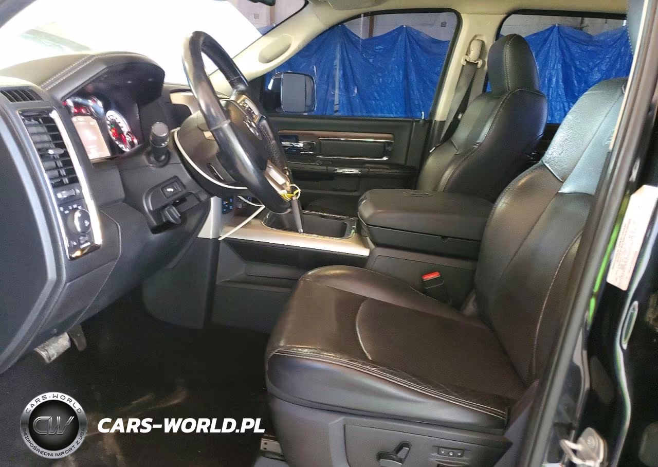 2015 Ram 1500 Laramie VIN:1C6RR7VT3FS782288 - 7