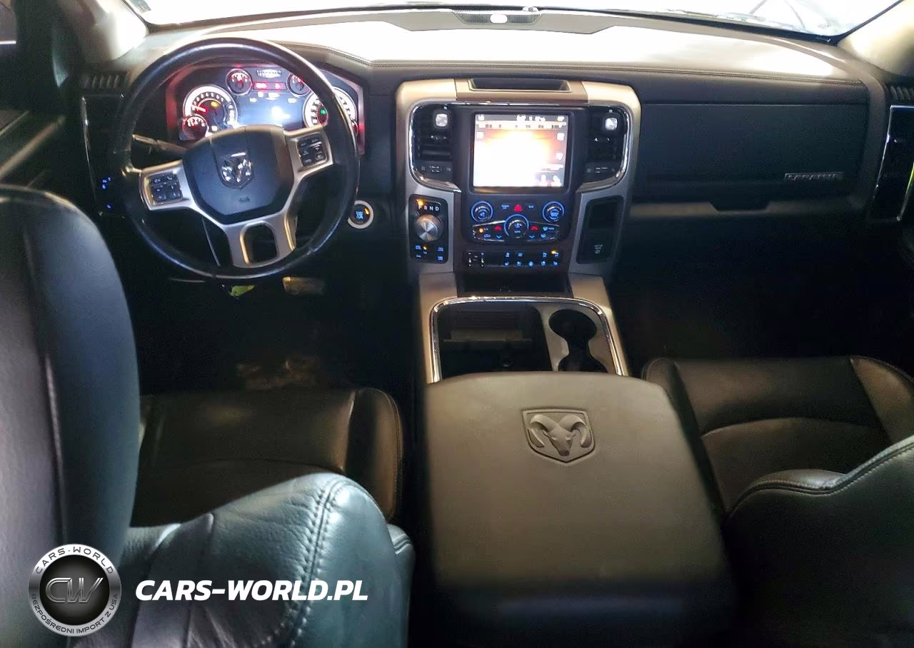 2015 Ram 1500 Laramie VIN:1C6RR7VT3FS782288 - 8