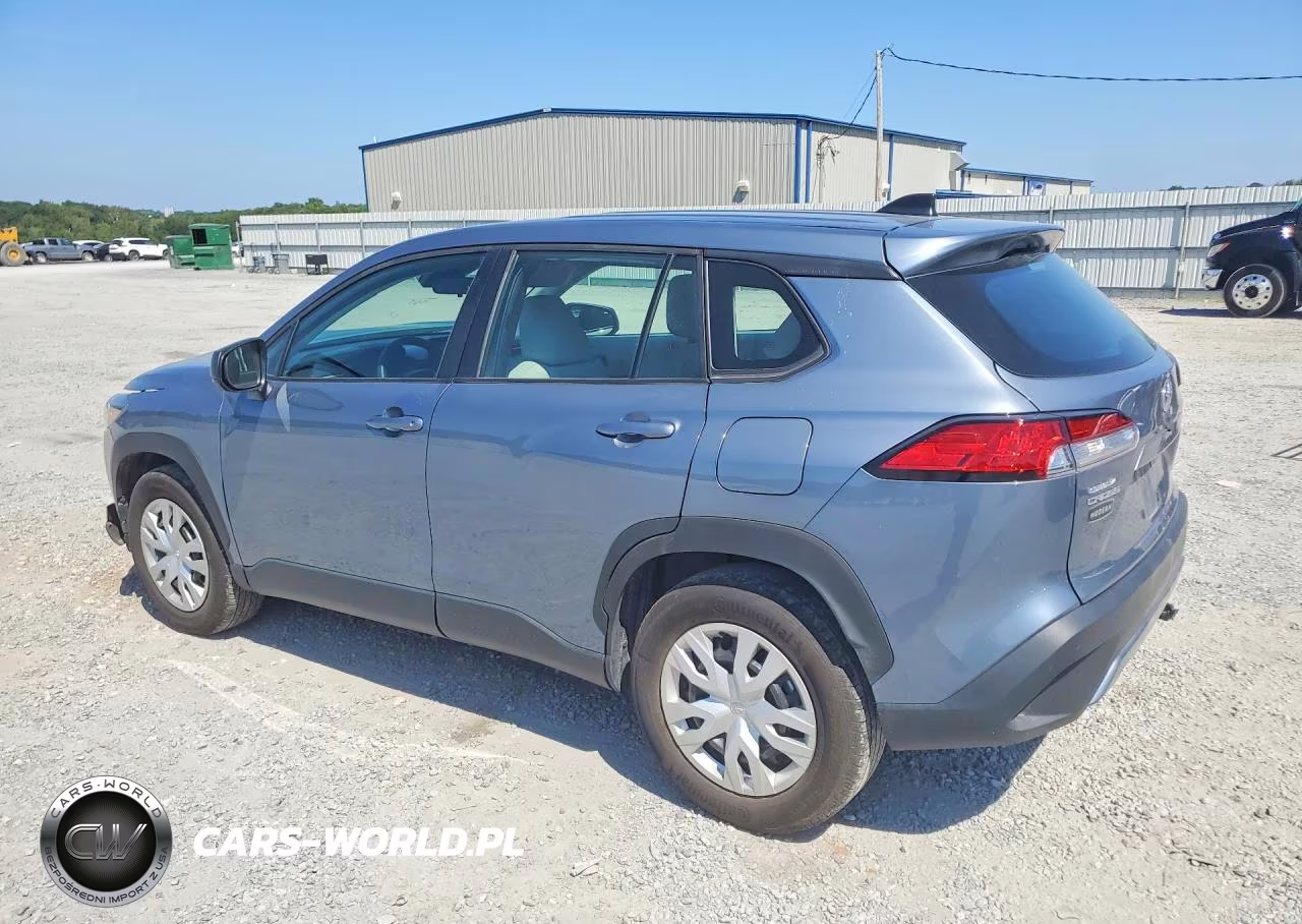 2024 Toyota Corolla Cross L VIN:7MUAAAAG7RV104889 - 2