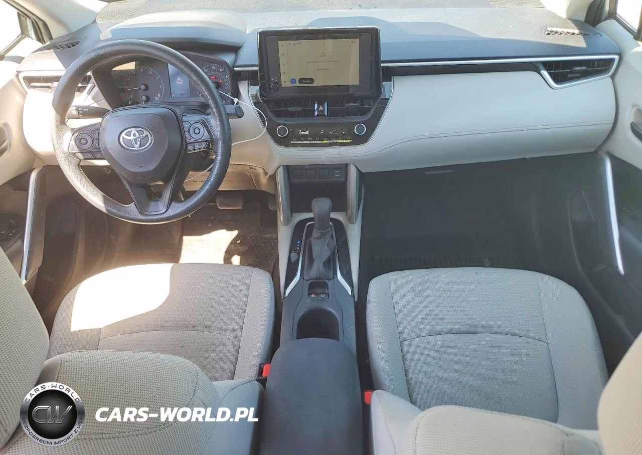 2024 Toyota Corolla Cross L VIN:7MUAAAAG7RV104889 - 8
