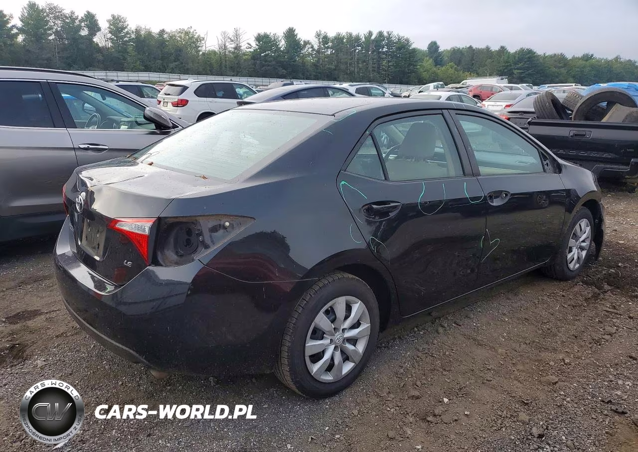 2015 Toyota Corolla Le VIN:2T1BURHE5FC297749 - 3