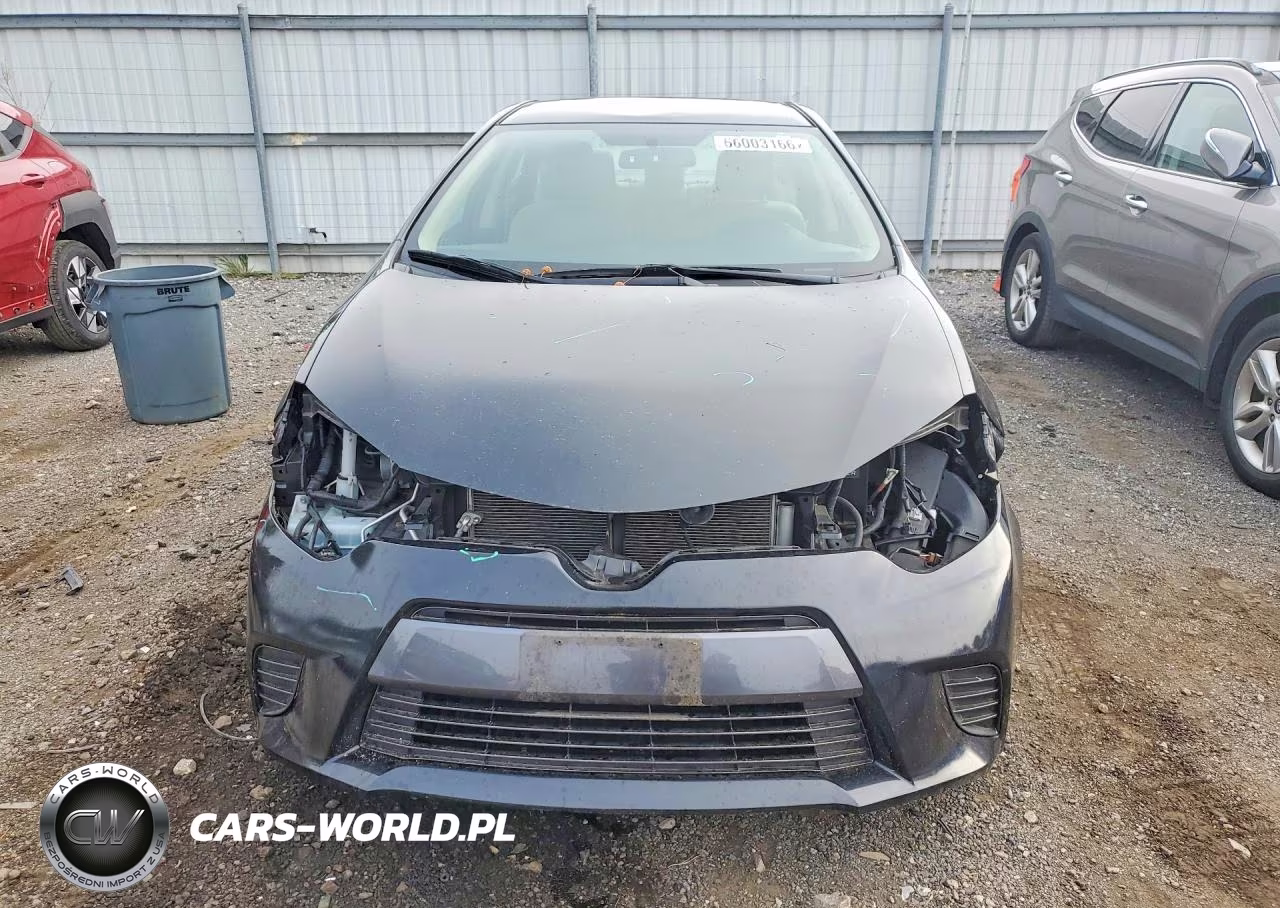 2015 Toyota Corolla Le VIN:2T1BURHE5FC297749 - 5