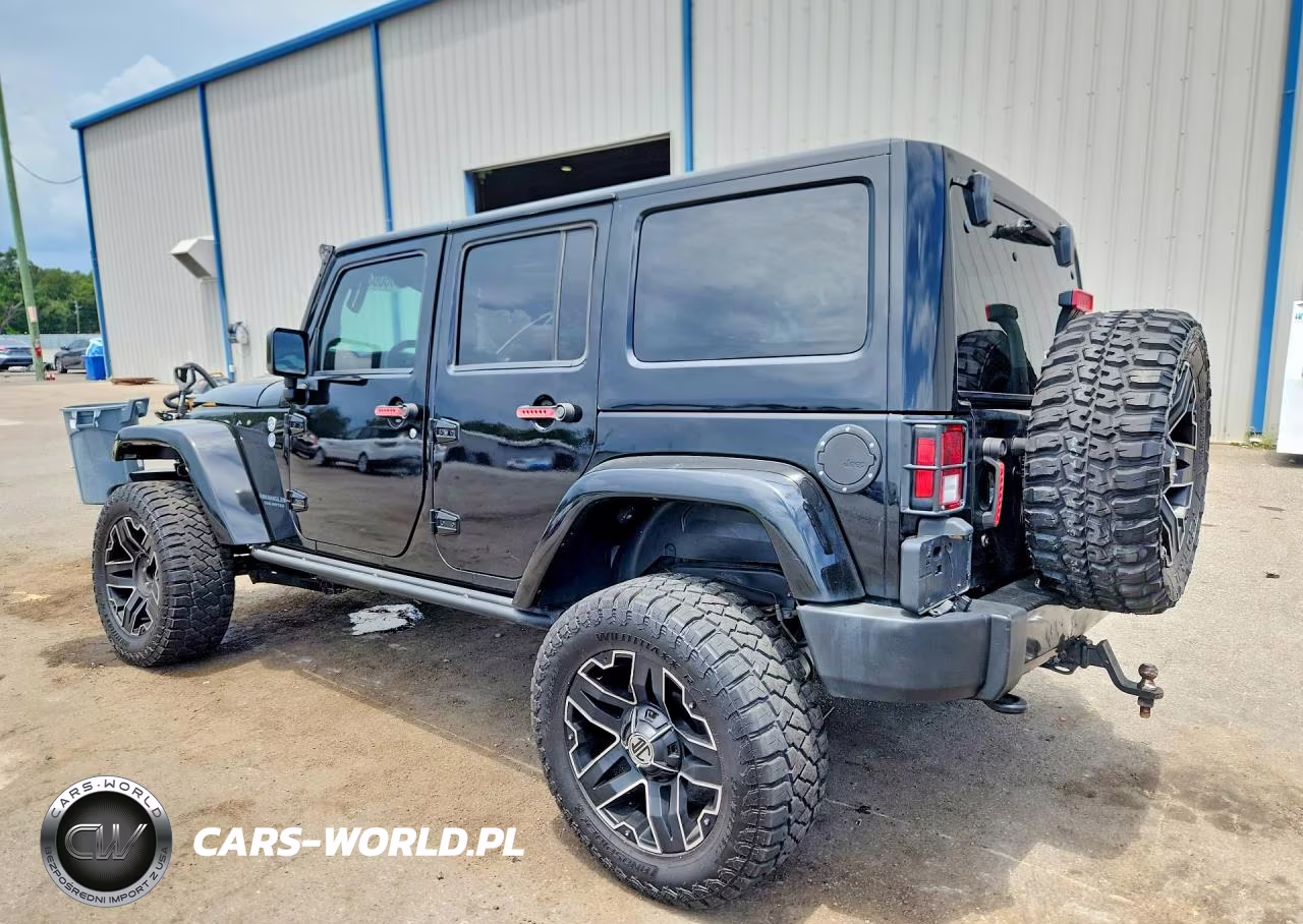 2015 Jeep Wrangler Unlimited Sahara VIN:1C4BJWEG9FL683984 - 2