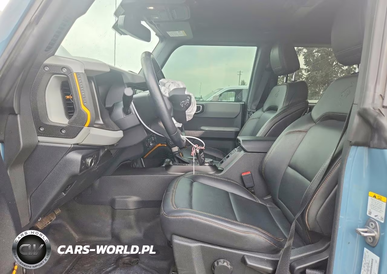 2022 Ford Bronco Base VIN:1FMEE5DP1NLB09189 - 7