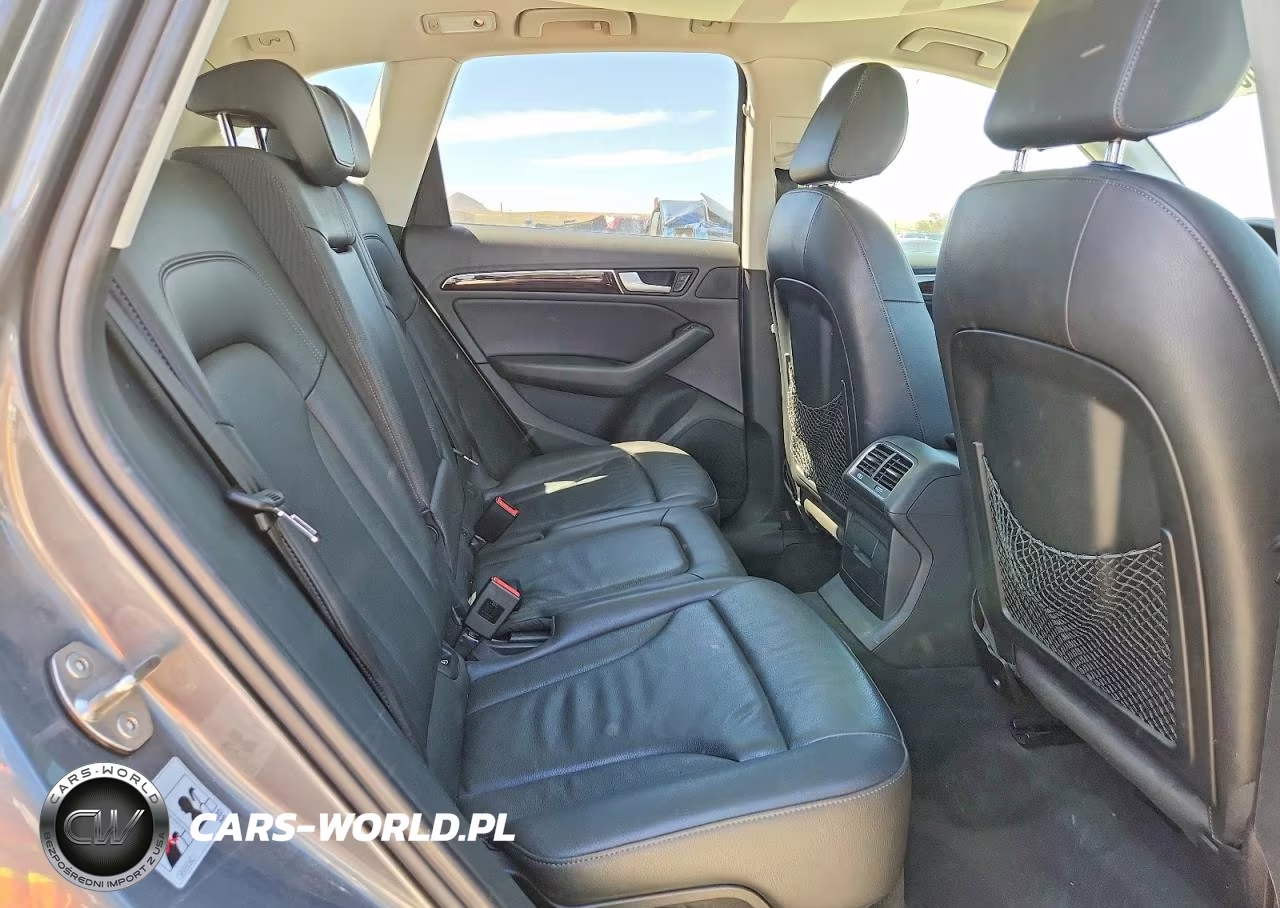 2014 Audi Q5 Premium VIN:WA1CFAFP9EA006056 - 10