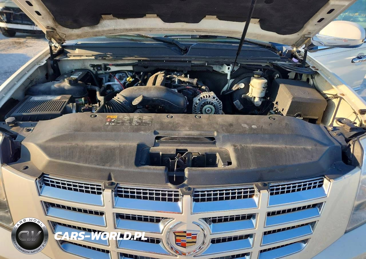 2007 Cadillac Escalade Luxury VIN:1GYFK638X7R179723 - 11