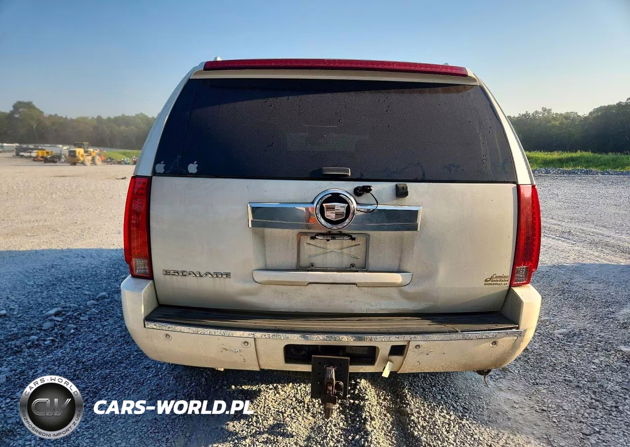 2007 Cadillac Escalade Luxury VIN:1GYFK638X7R179723 - 6