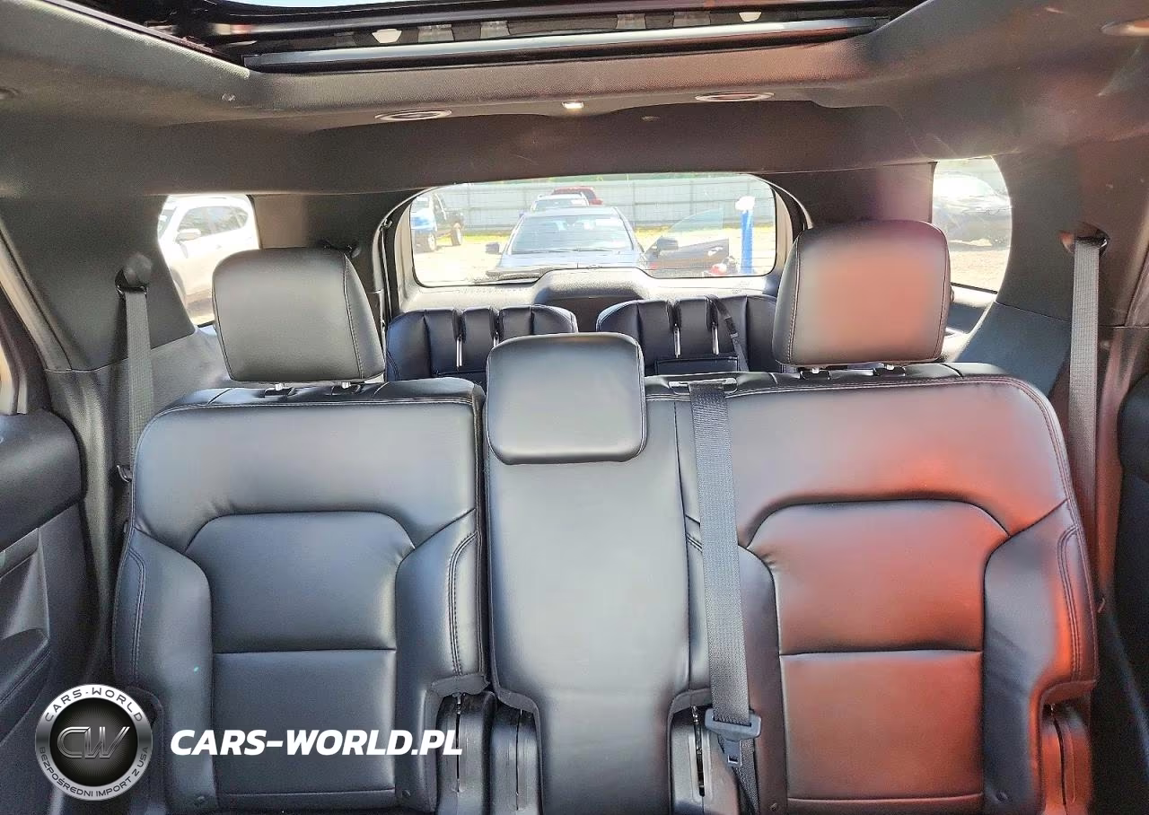 2019 Ford Explorer Xlt VIN:1FM5K8D8XKGA38517 - 10
