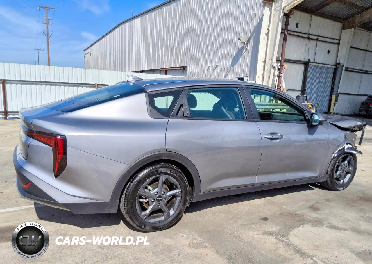 2026 Kia K4 Lxs VIN:3KPFT4DE6TE278461 - 3