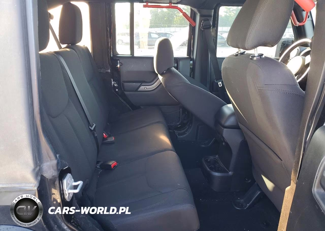2016 Jeep Wrangler VIN:1C4BJWDGXGL119294 - 10