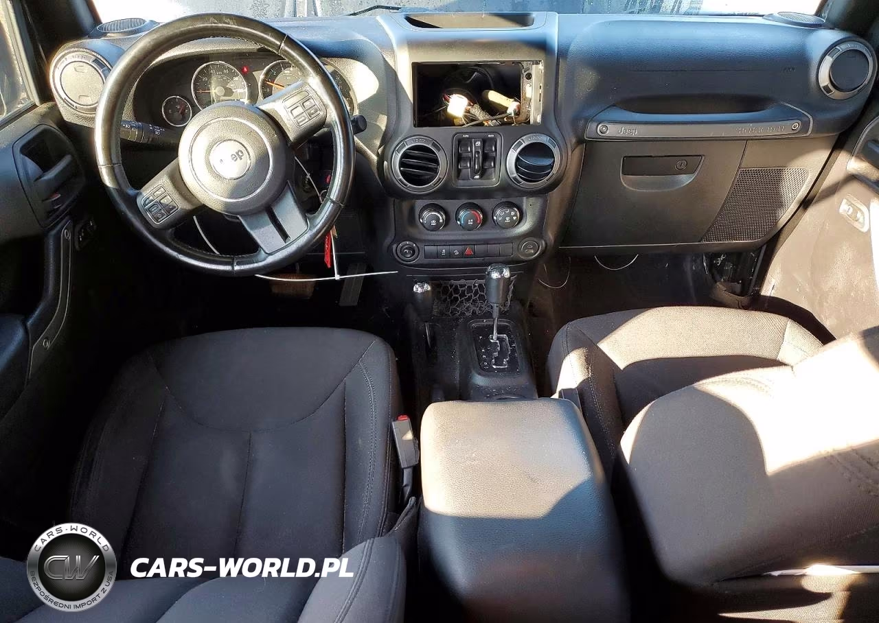 2016 Jeep Wrangler VIN:1C4BJWDGXGL119294 - 8
