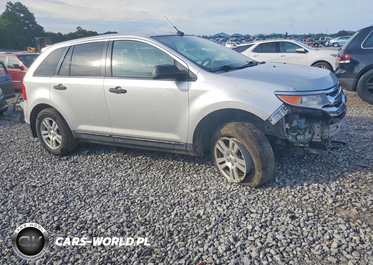 2012 Ford Edge Se VIN:2FMDK3GC3CBA71835 - 4