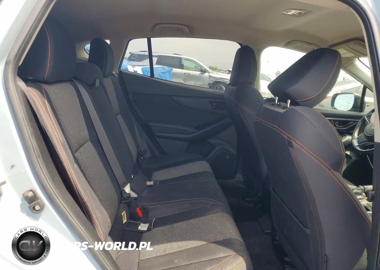2018 Subaru Crosstrek Premium VIN:JF2GTADC8JH299709 - 11