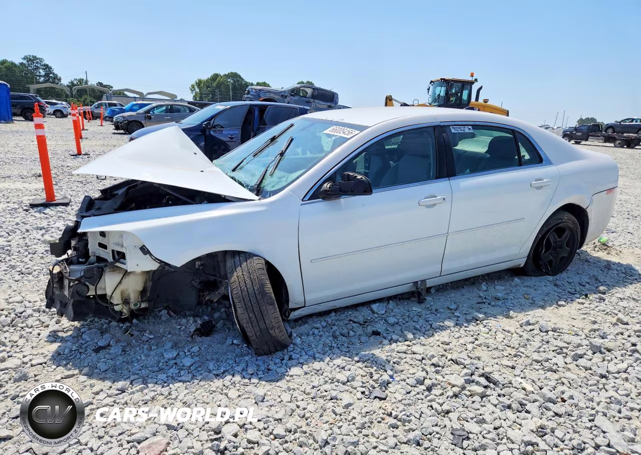2012 Chevrolet Malibu Ls – zdjęcie 1 z 13