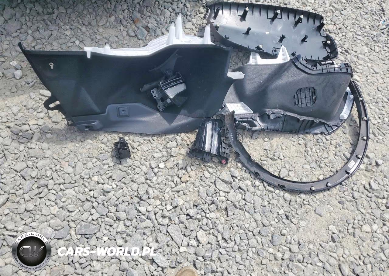 2023 Toyota Prius Prime Xse VIN:JTDACACU1P3009086 - 12