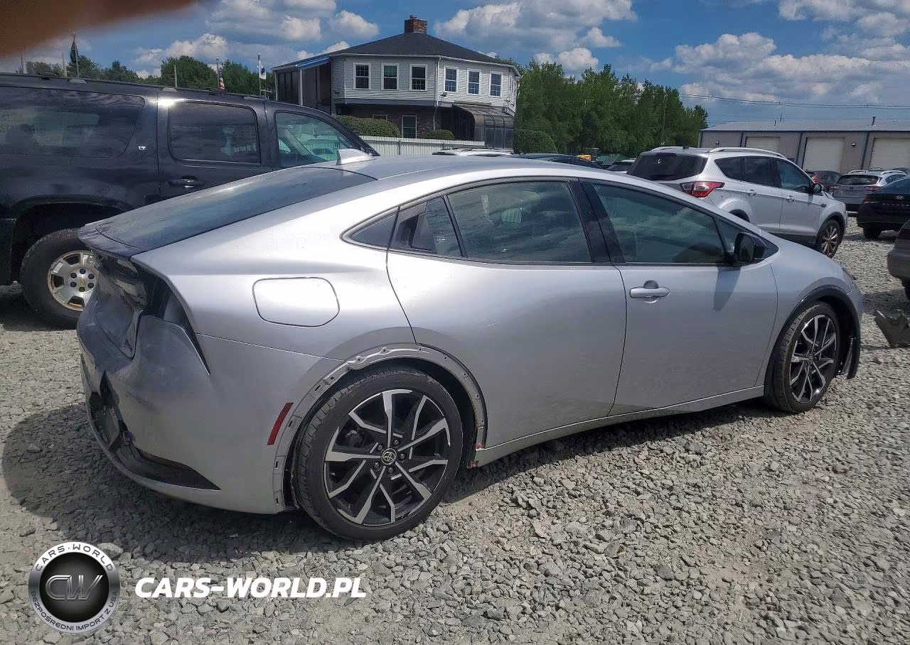 2023 Toyota Prius Prime Xse VIN:JTDACACU1P3009086 - 3
